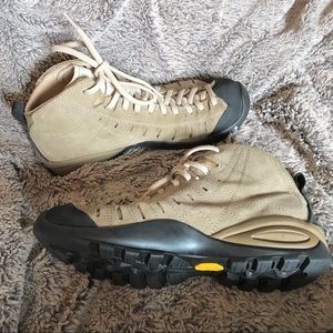 asolo iguana hiking boots